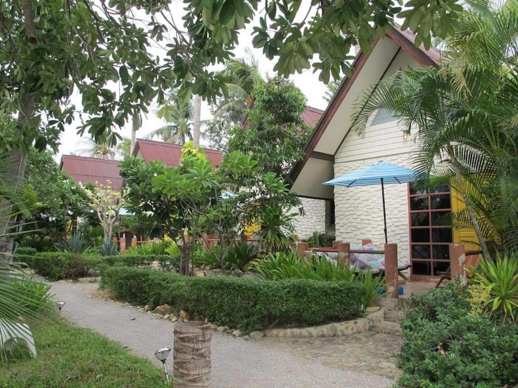 Blue Beach Resort Baanphakrimlay المظهر الخارجي الصورة