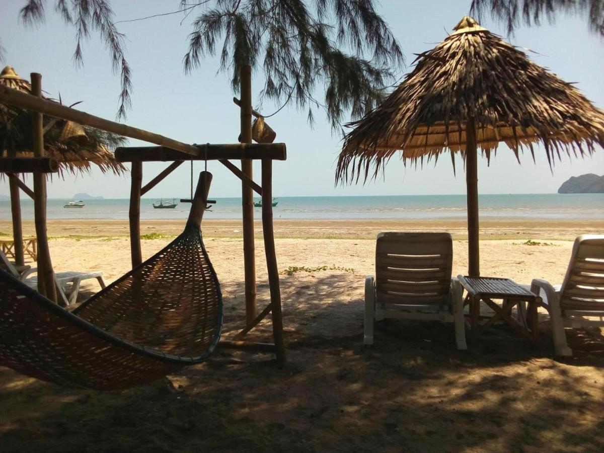 Blue Beach Resort Baanphakrimlay المظهر الخارجي الصورة