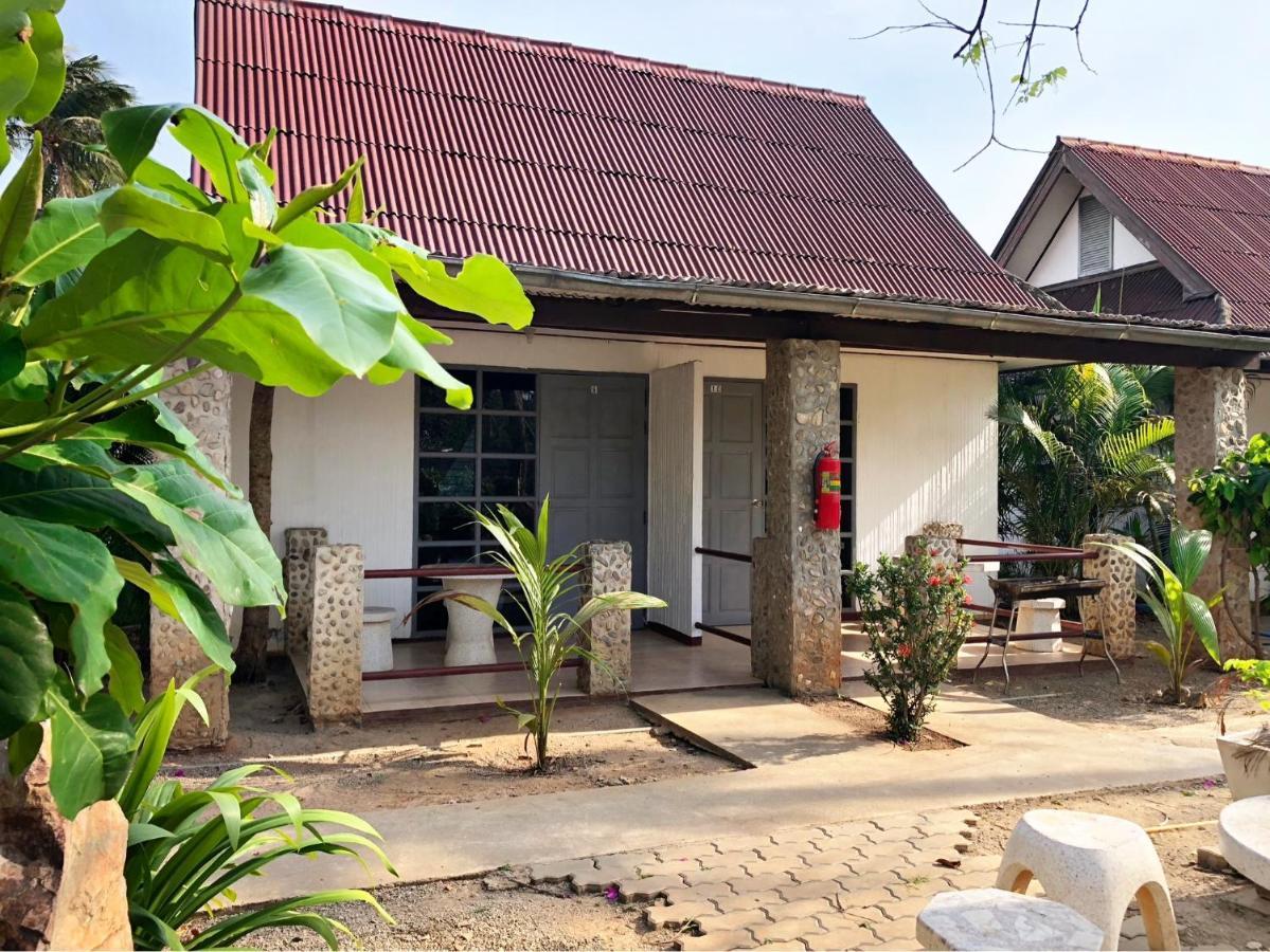 Blue Beach Resort Baanphakrimlay المظهر الخارجي الصورة